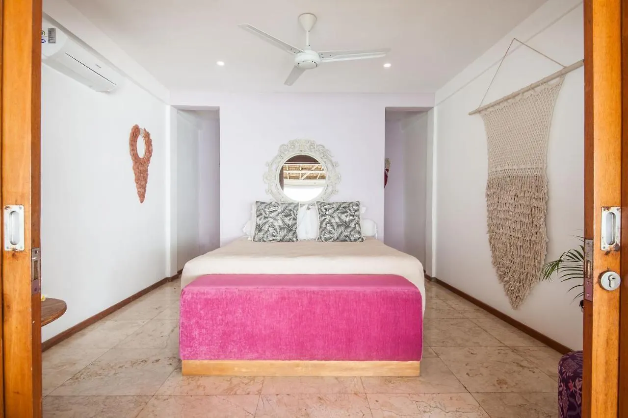 Villa Gmb Beach House Uluwatu   Uluwatu (Bali)